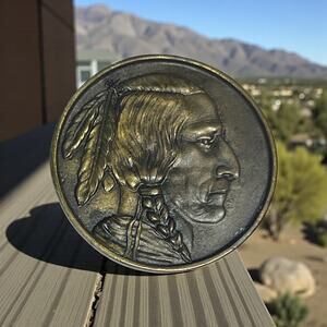 Vintage Indiana Metal Craft Native Profile Brass Belt Buckle 1970s america Round